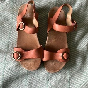 Dansko Peach Heeled Sandals 39